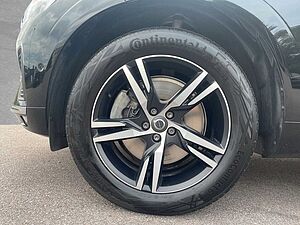 Volvo  B4 AWD Mild Hybrid Plus Bright ACC LED